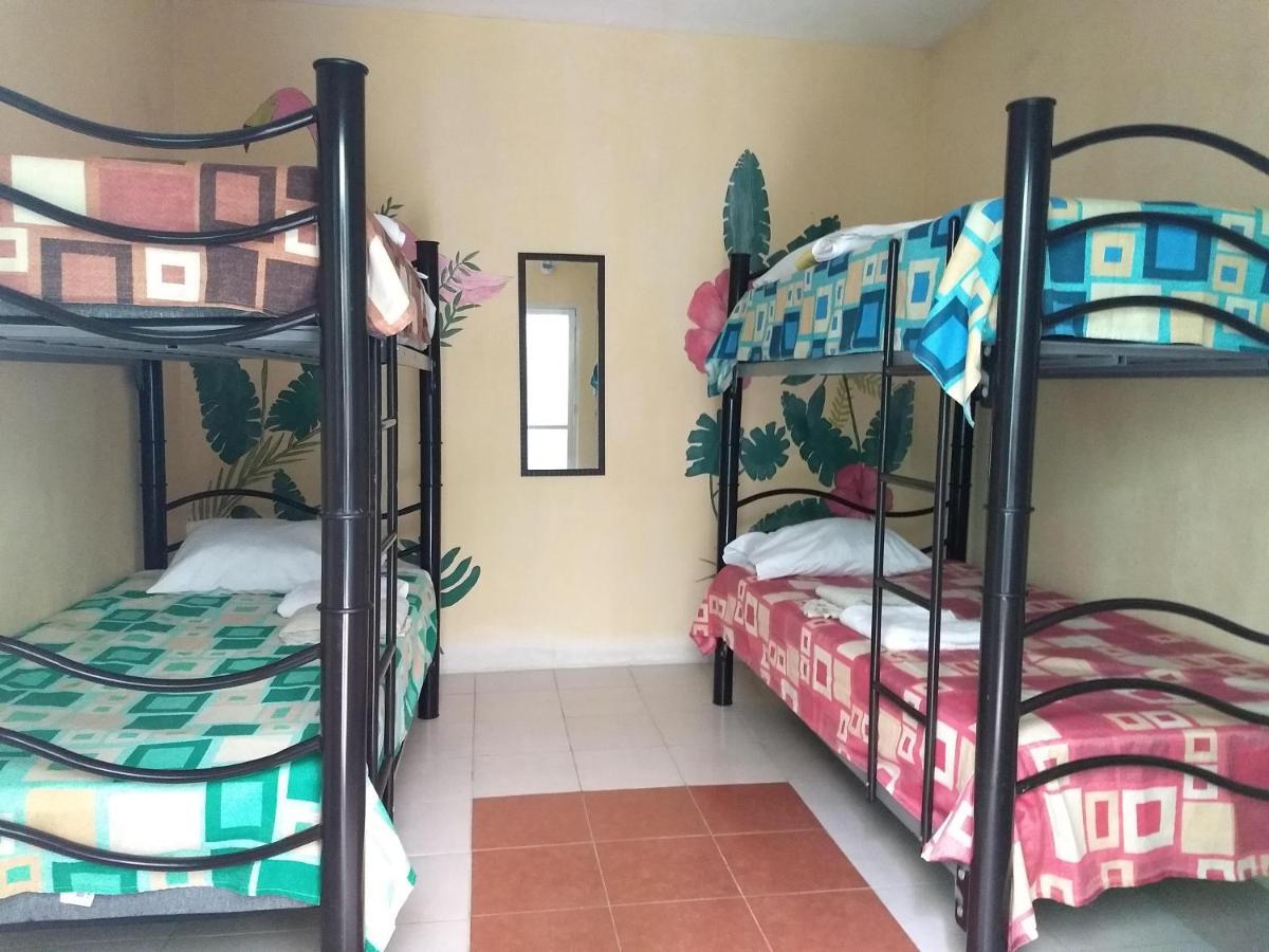 Hostel Aabilo'Ob Progreso  Bagian luar foto